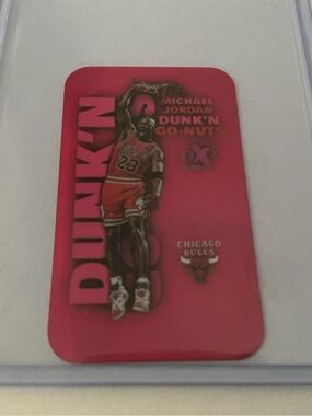 1998-99 Skybox EX Michael Jordan Dunk N Go Nuts Mini Holo Refractor Tobacco Card